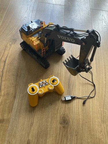 Volvo remote controlled - remote,